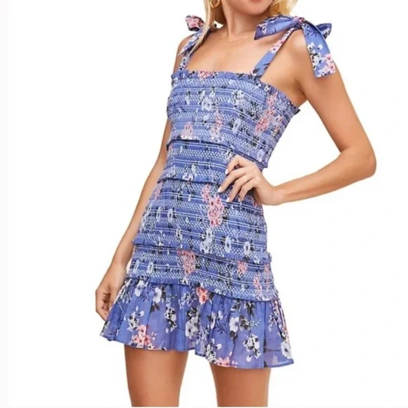 ASTR The Label Anais Floral Smocked Dress Tiered Blue - Picture 1 of 16